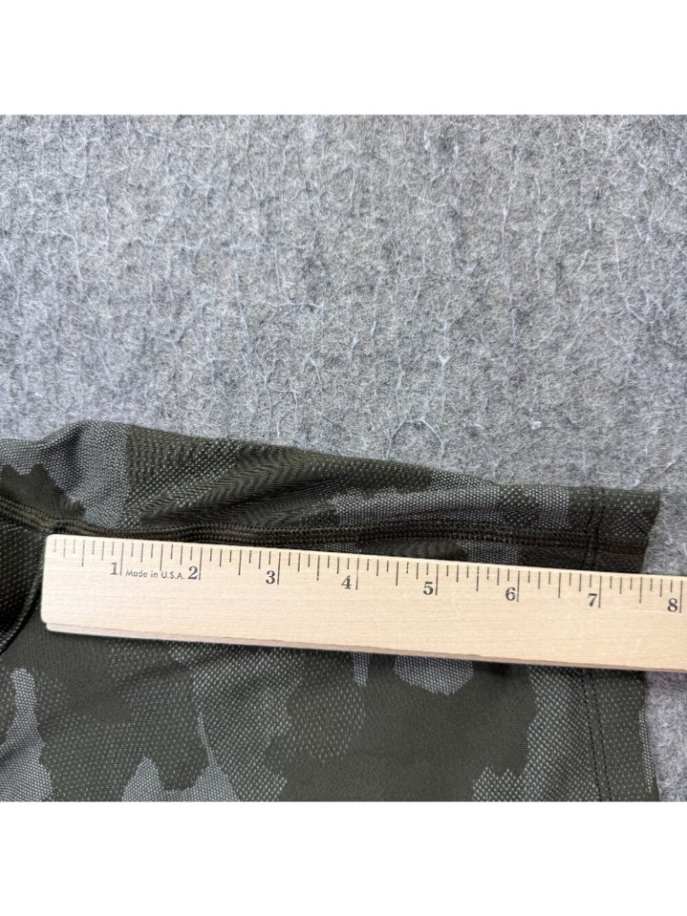 Lululemon License to Train Shorts Men S Green Camouflage Unlined 7" LM7APIS - Picture 12 of 14